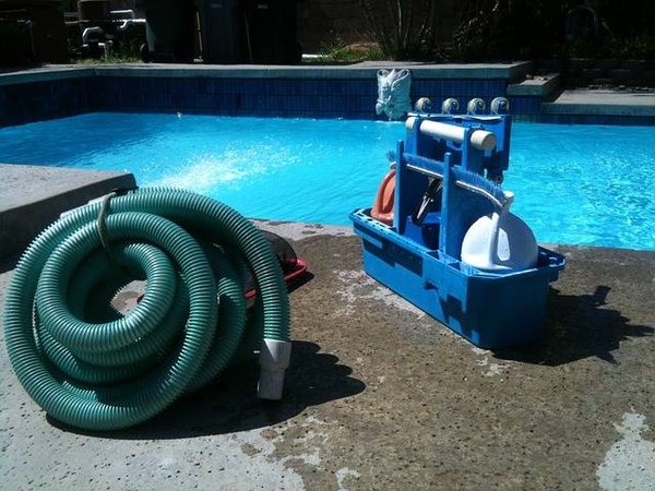 Quels sont les éléments à vérifier sur un devis de piscine ?